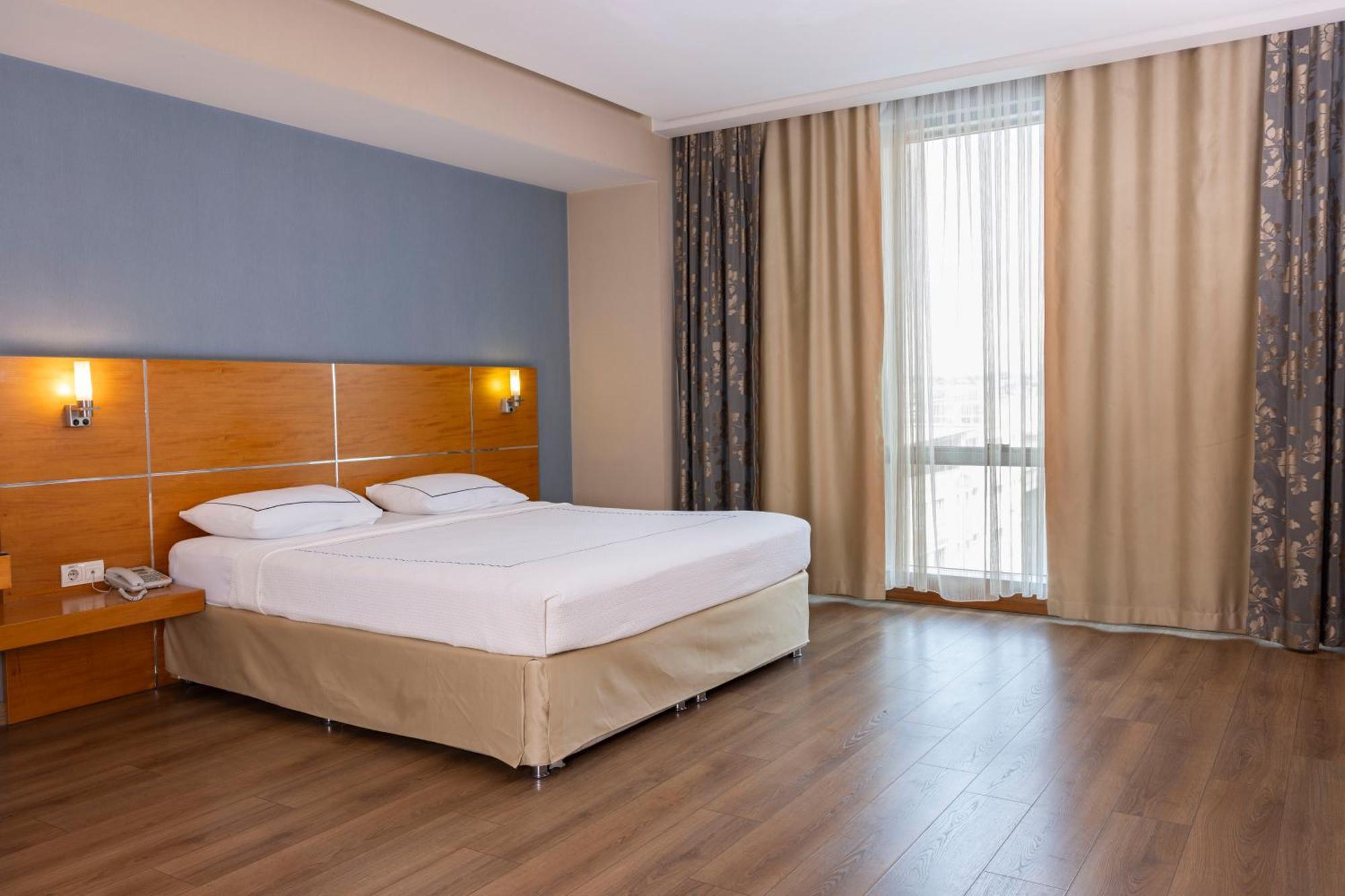 Anemon Kent Cigli Otel Esmirna Exterior foto